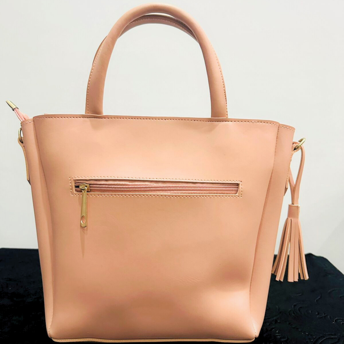 Stylish Tea Pink Shoulder Bag