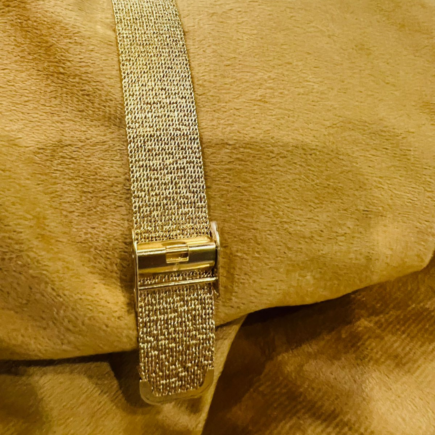 Classic Gold High Grade Golden Watch