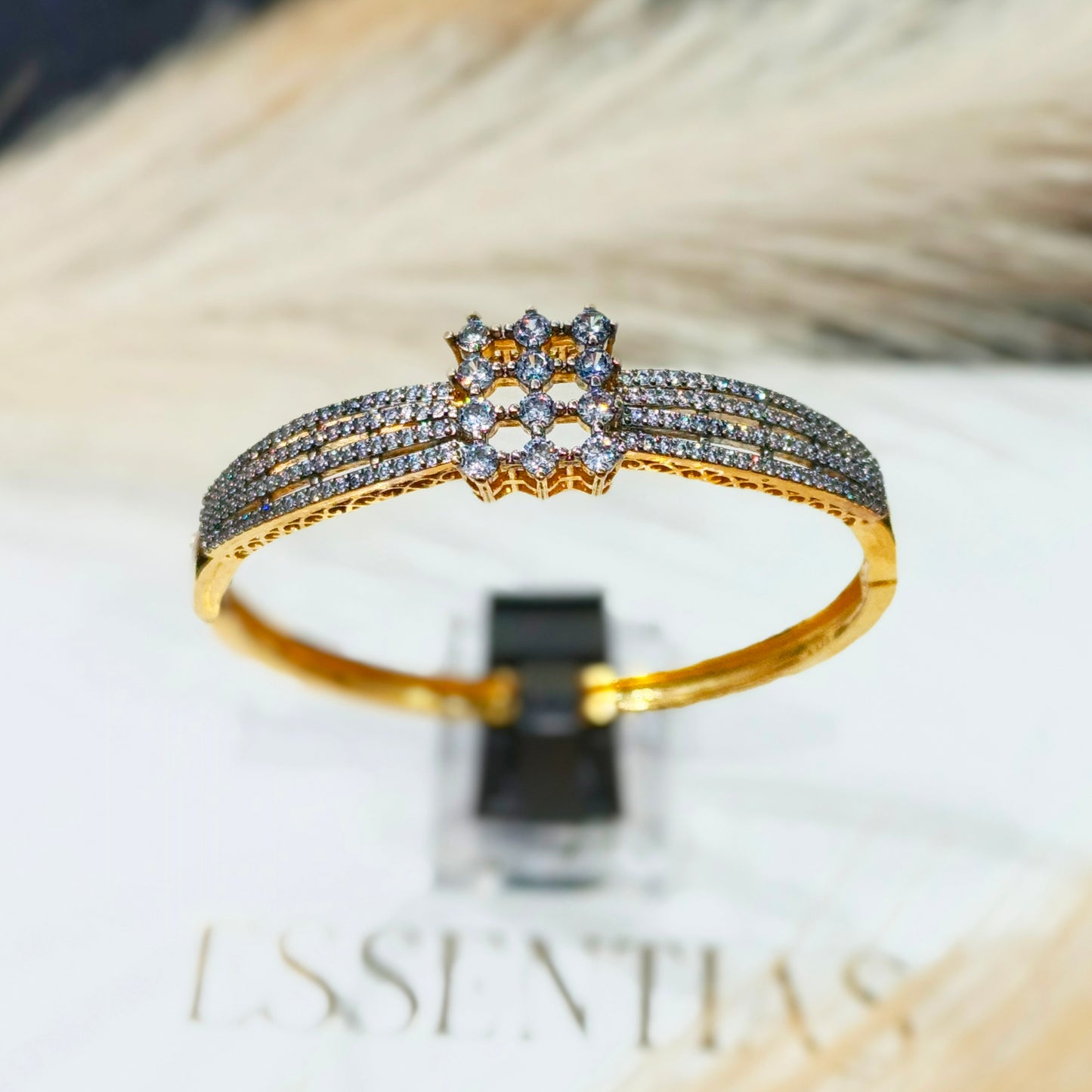Premium Gold Plated Zircon Pendant Bracelet Set