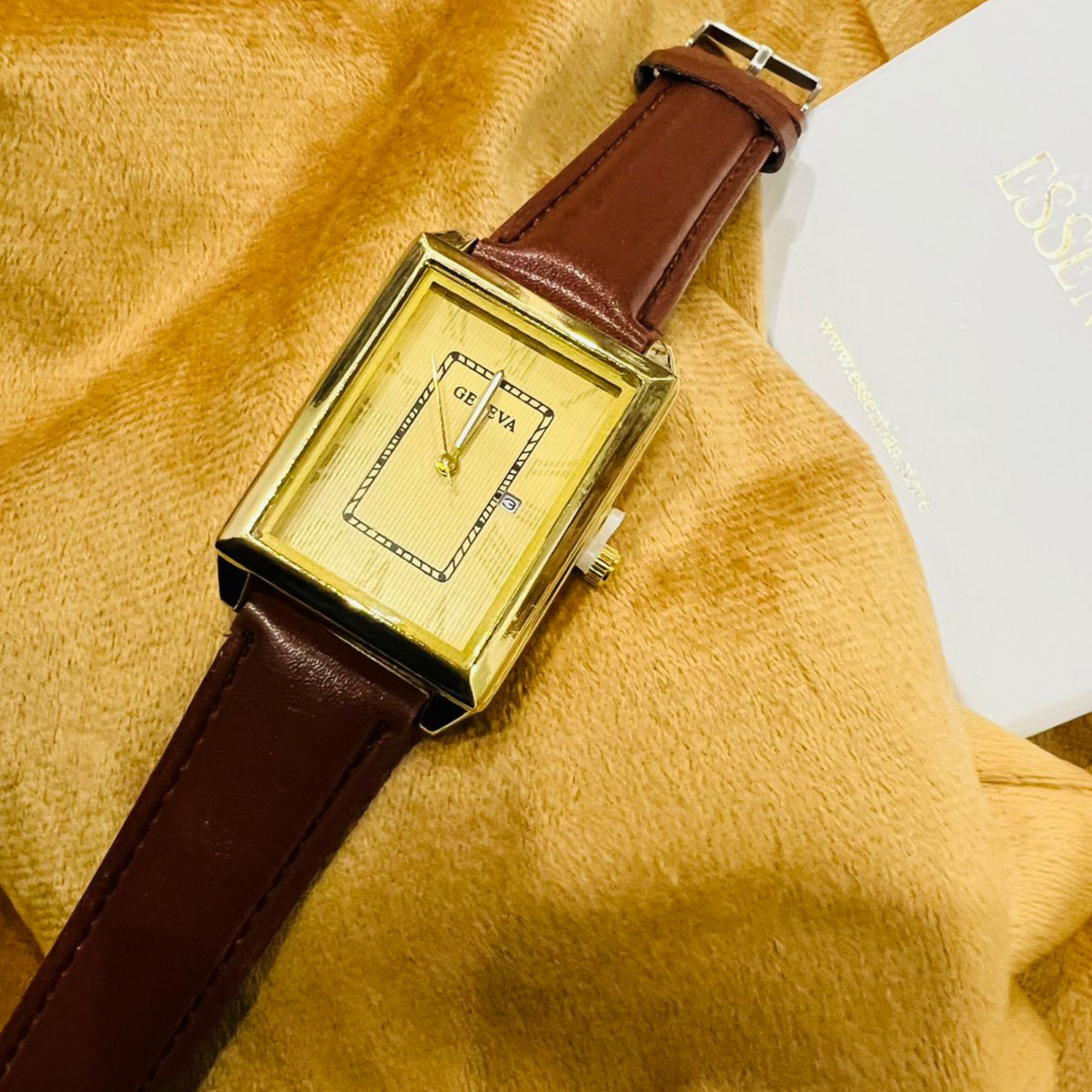 Modern Golden and Brown Belt Watch