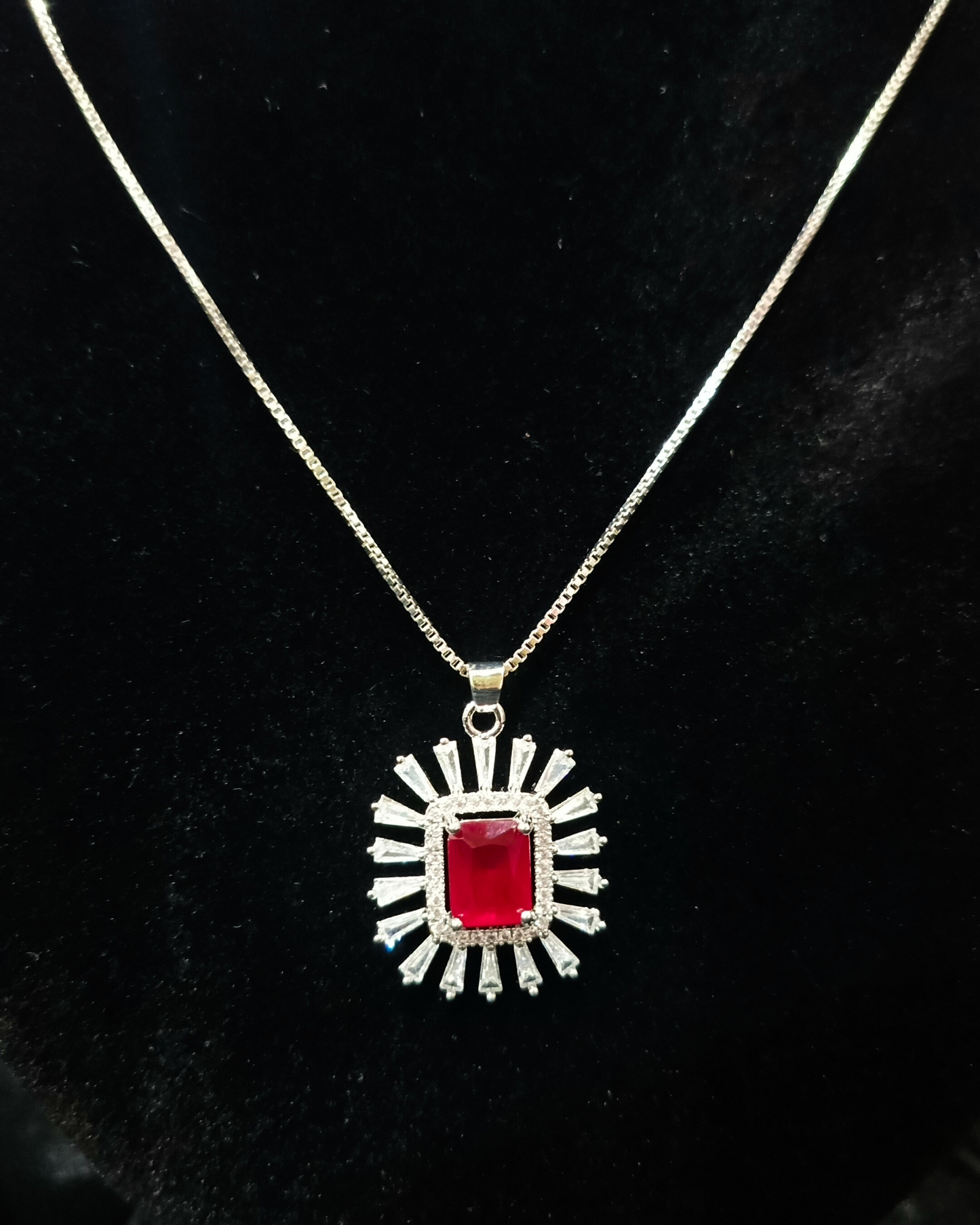 Trendy Zircon Studded Pendant Set