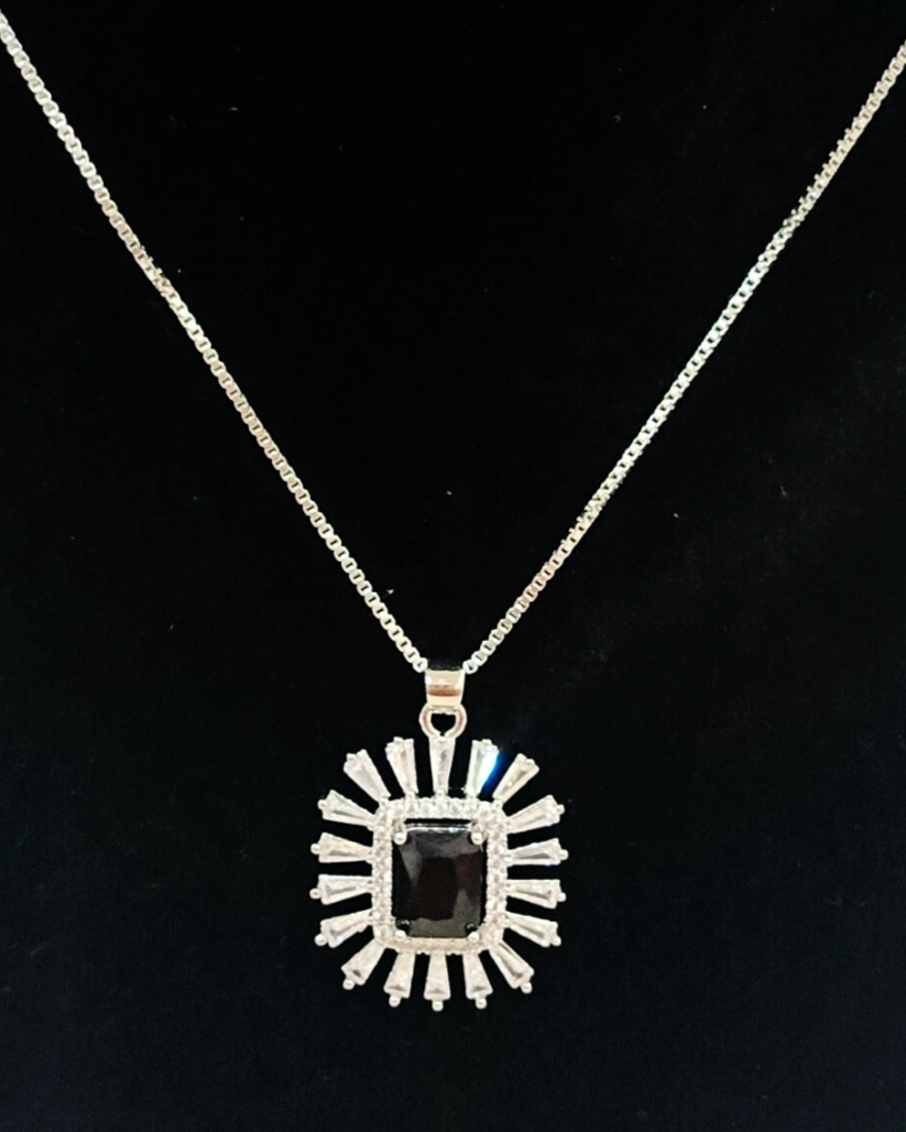 Trendy Zircon Studded Pendant Set