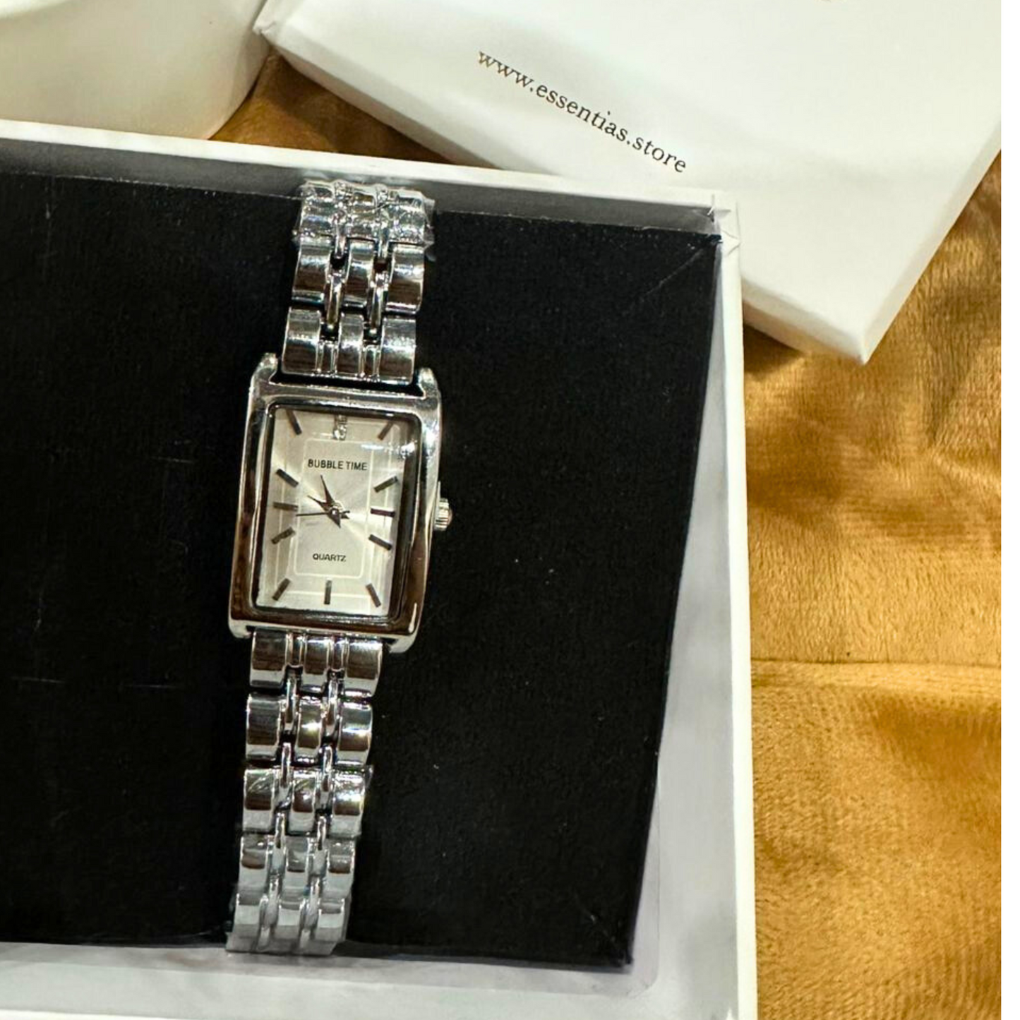 Jubilee Chain White Dial Watch – Sleek, Classic Style for Any Occasion