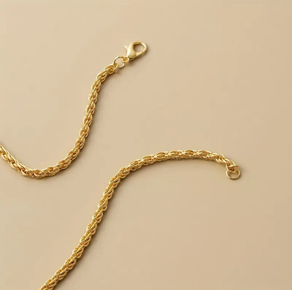 Royal Golden Crystal Studded Pendant