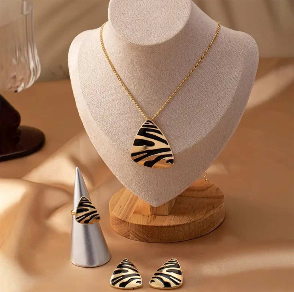 Premium Modern Geometric Pendant Set