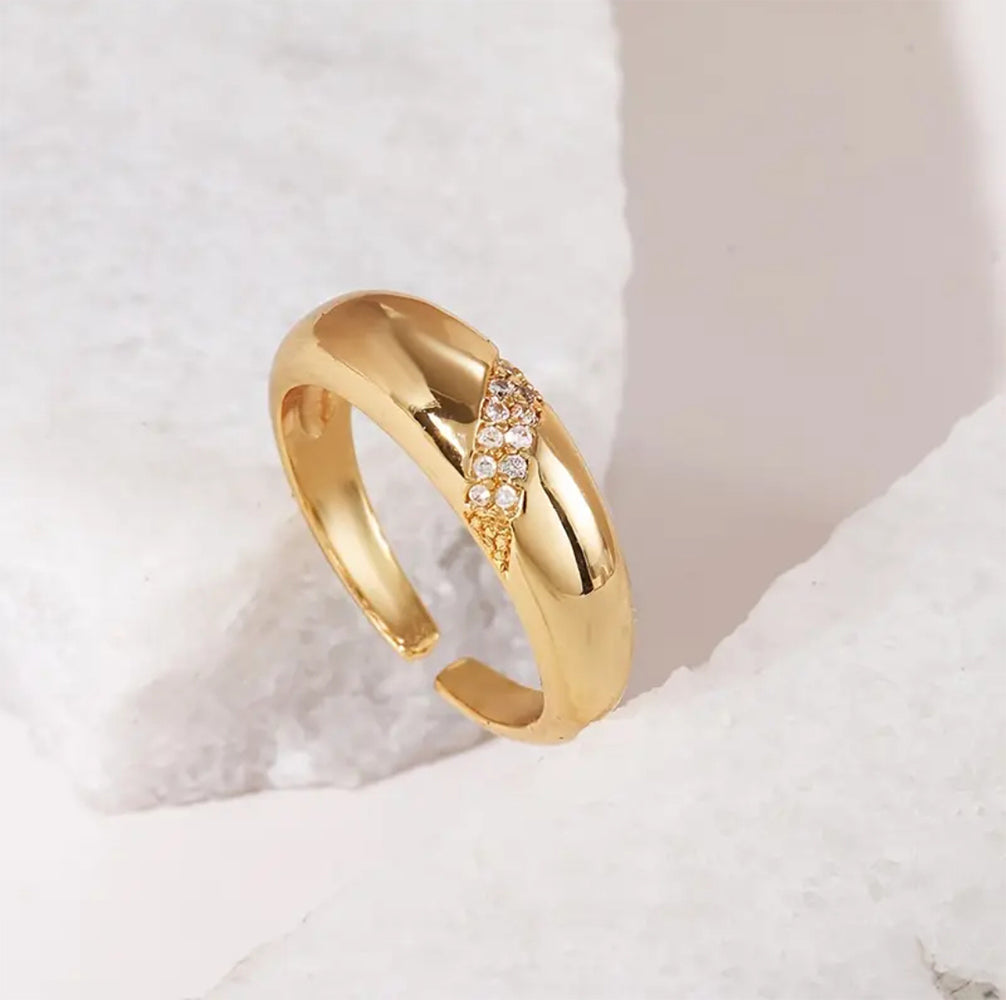 Golden Ring With Sparkling Cubic Zirconia