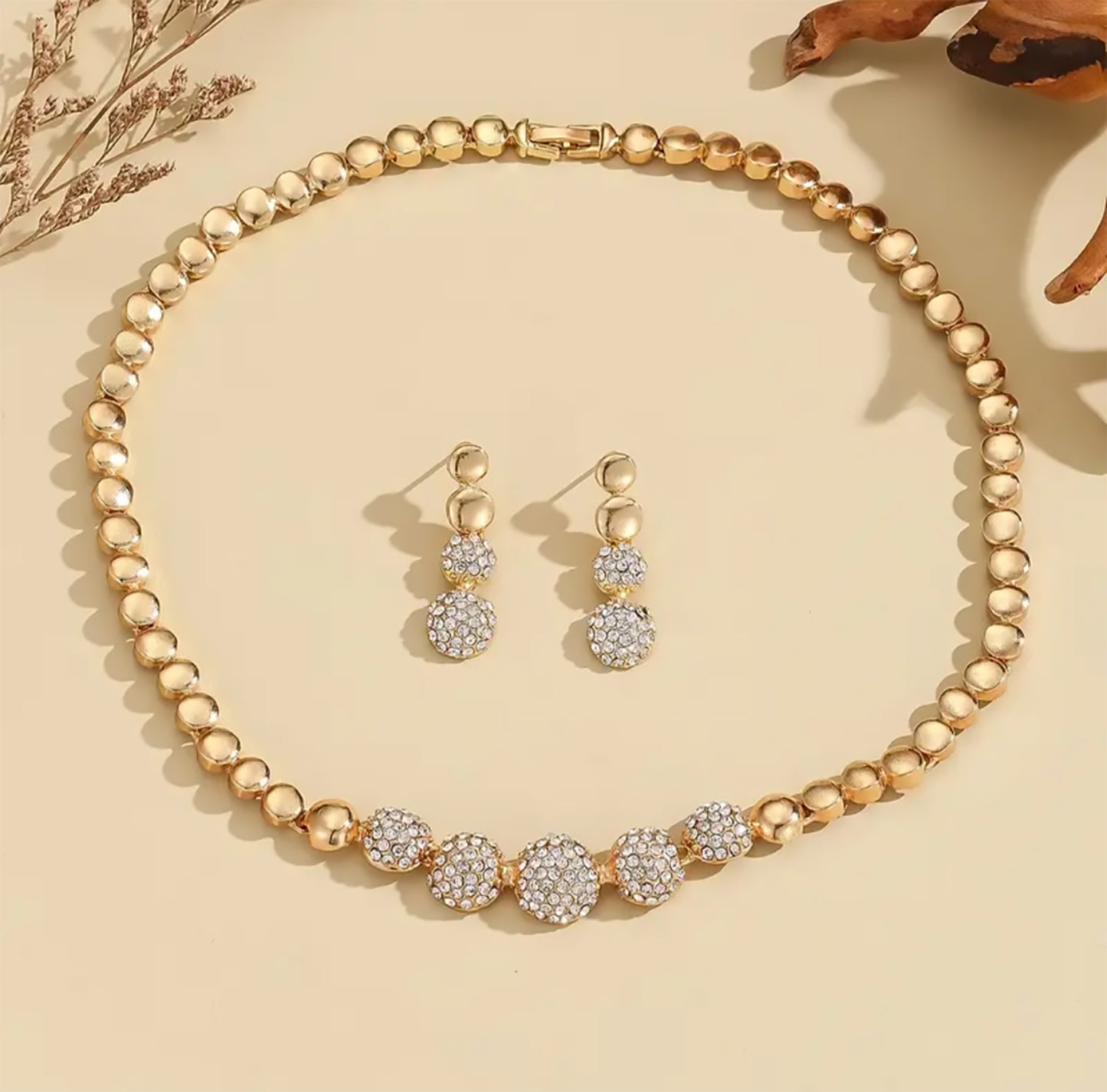 Elegant Middle Eastern Style Golden Necklace Set
