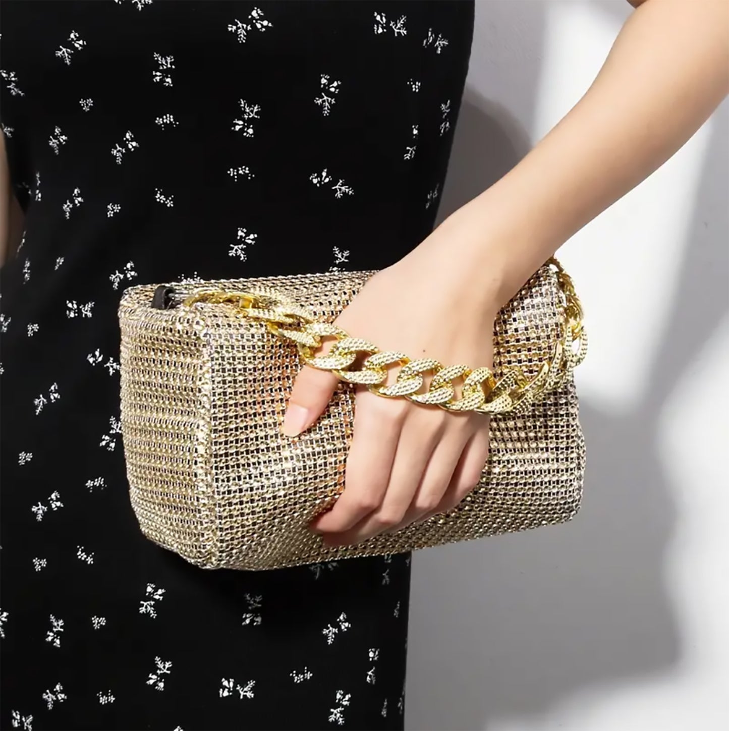 Evening Sparkling Golden Bag -ESSENTIAS