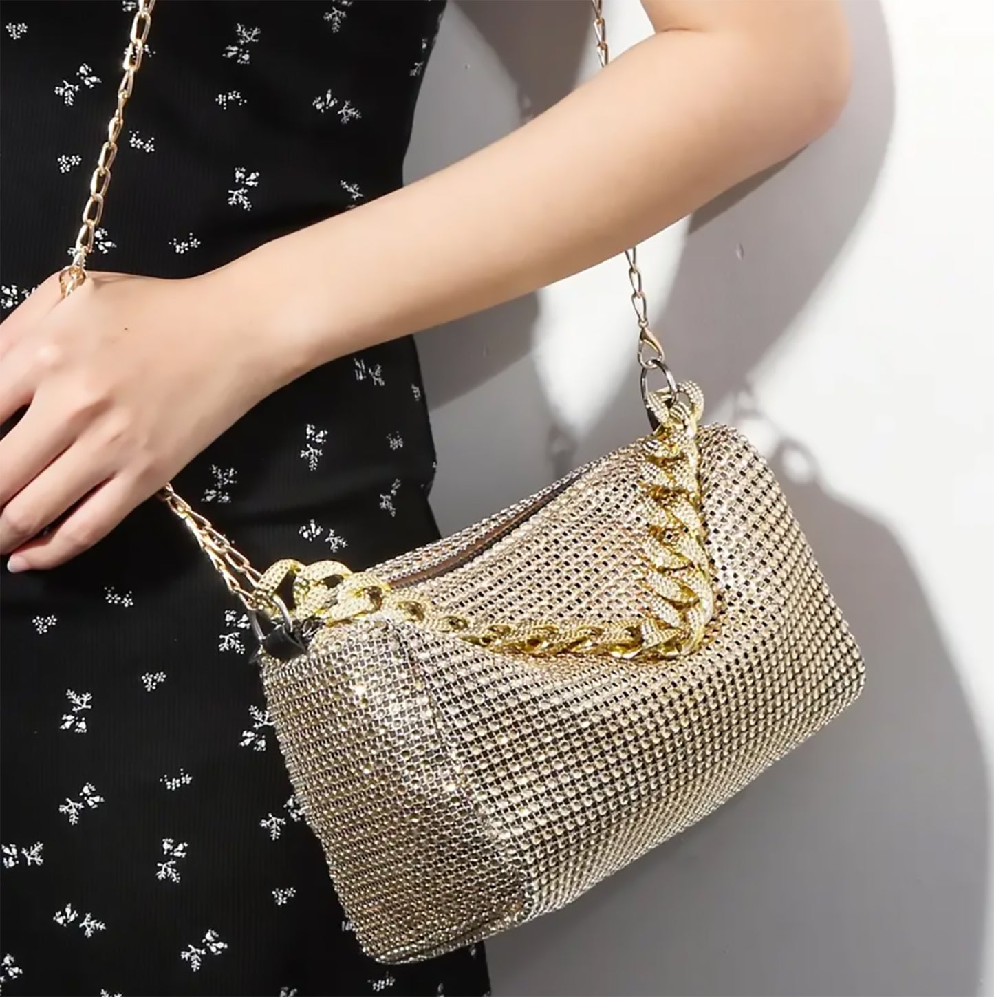 Evening Sparkling Golden Bag -ESSENTIAS