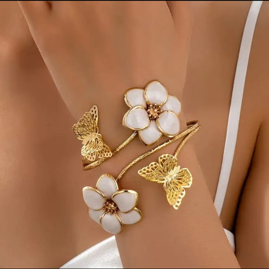 Elegant Golden White Flower Cuff Bracelet