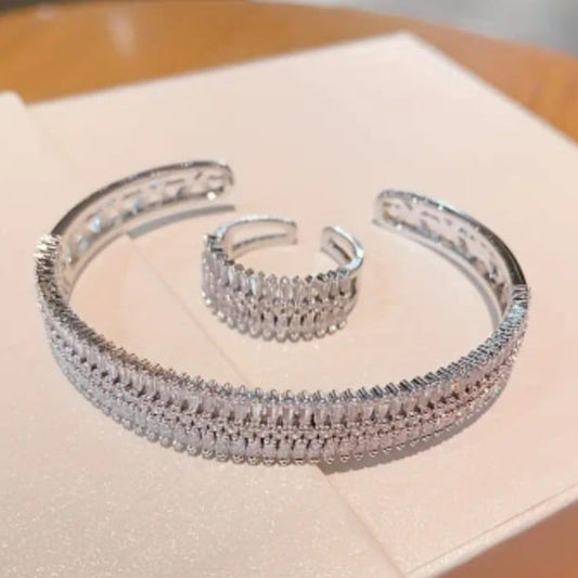 Premium Silver Zirconium Bracelet Ring