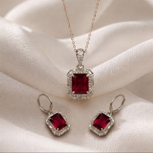 Elegant Zirconium Pendant Set