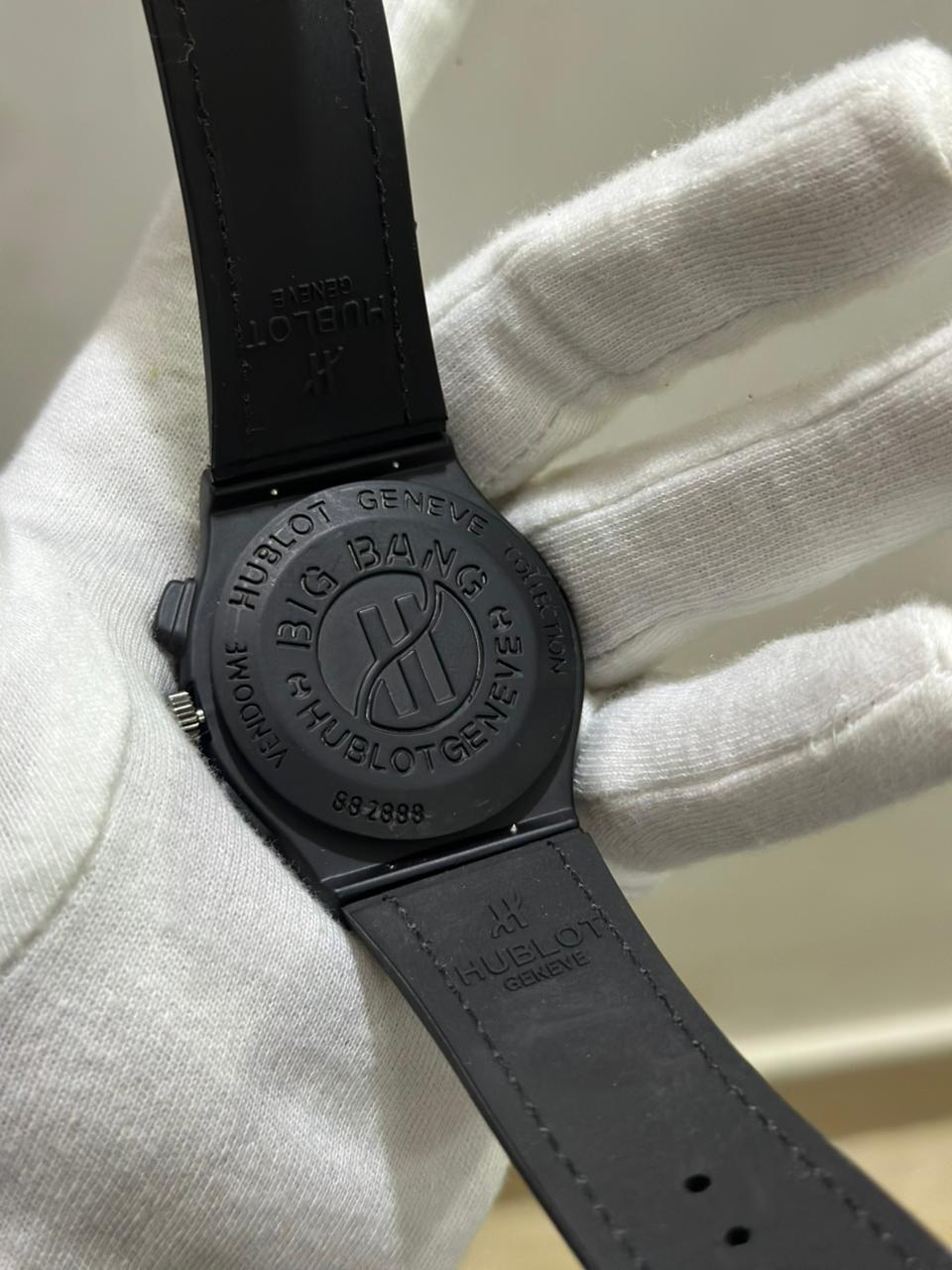 HB Geneve-Skeleton Dial Men