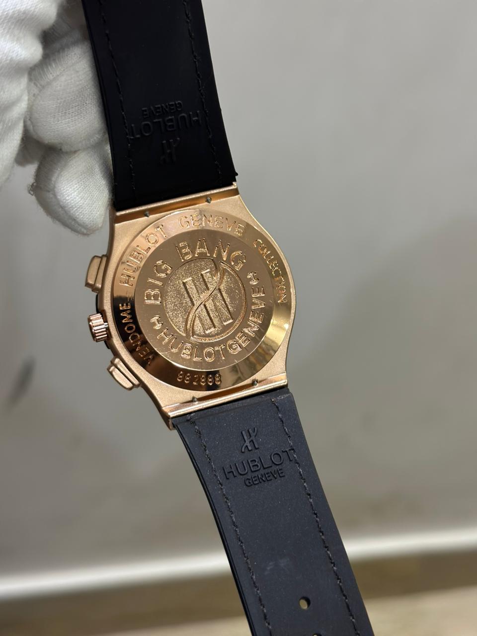 HB Geneve-Skeleton Dial