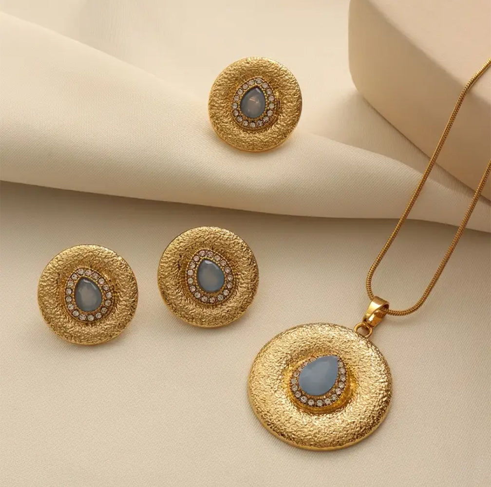 Pendants Set