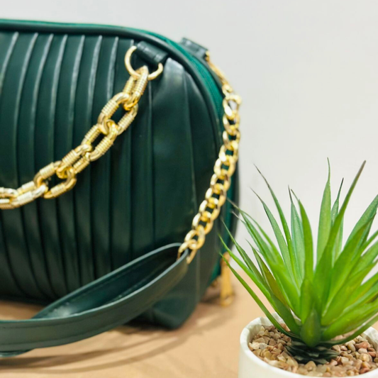 Versatile Green Hand Bag with Double Straps – Stylish, Durable & Functional