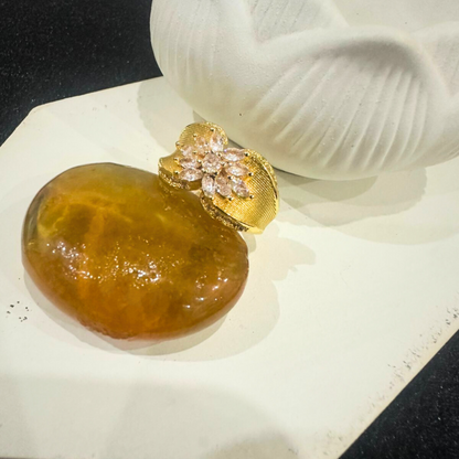 Golden Ring with Cubic Zirconia – Elegant Sparkle for Every Style