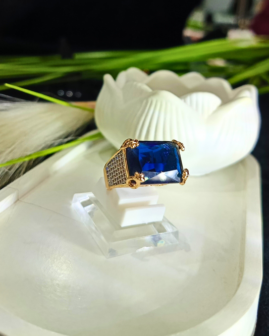 Glamourous Sapphire  Silver Ring – Elegant Two-Tone Statement Jewelry