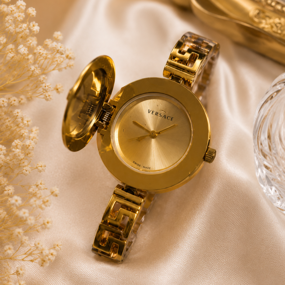 Exquisite Gold Versace Watch