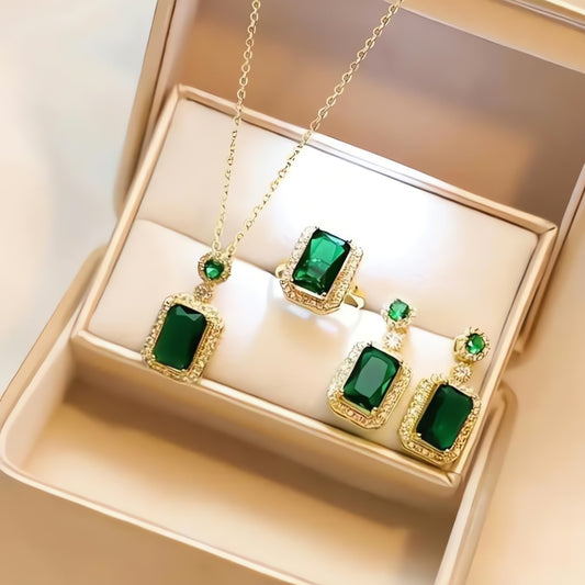Stylish Green Crystal Pendant Set