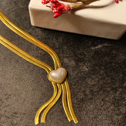 Elegant Heart Shape Pendant