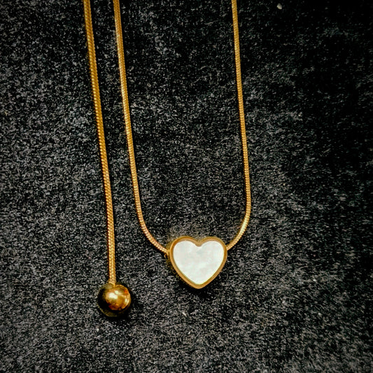 Elegant Heart Shape Pendant