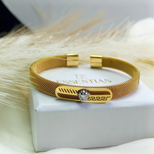 Elegant Golden Bracelet