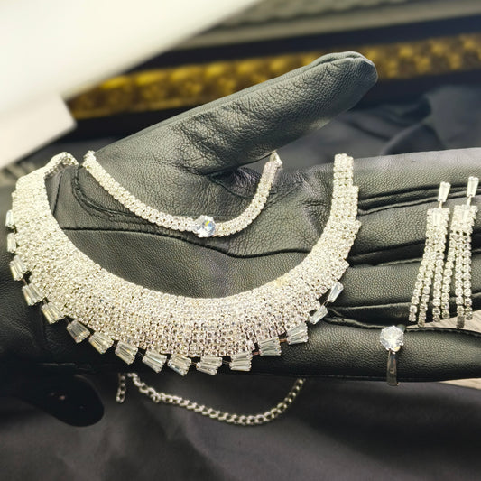 Silver Zirconium Necklace Set