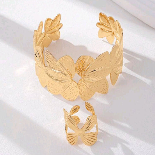 Golden Flower Cuff Bracelet Set