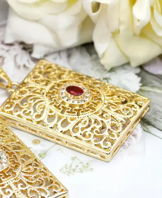 Royal Golden Crystal Studded Pendant