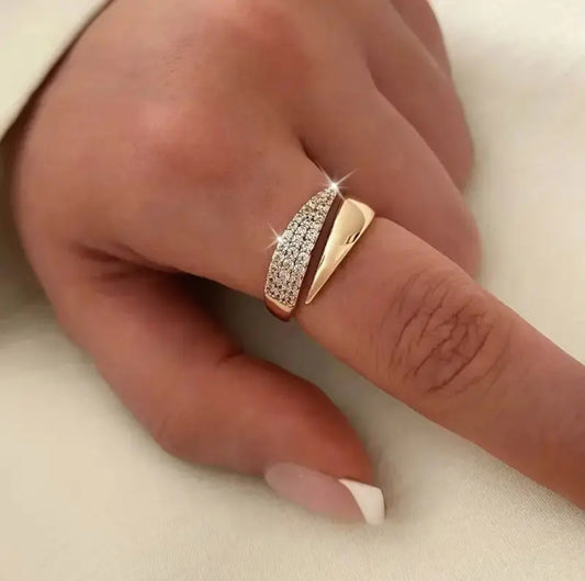 Trendy Golden Zircon Studded Ring