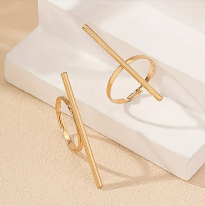 Stylish Modern Golden Rings