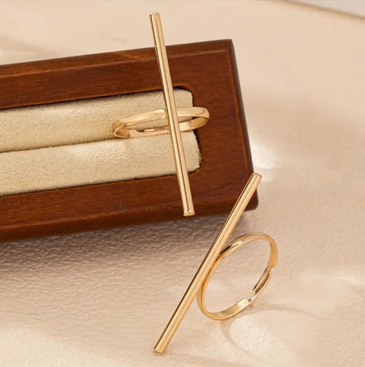 Stylish Modern Golden Rings