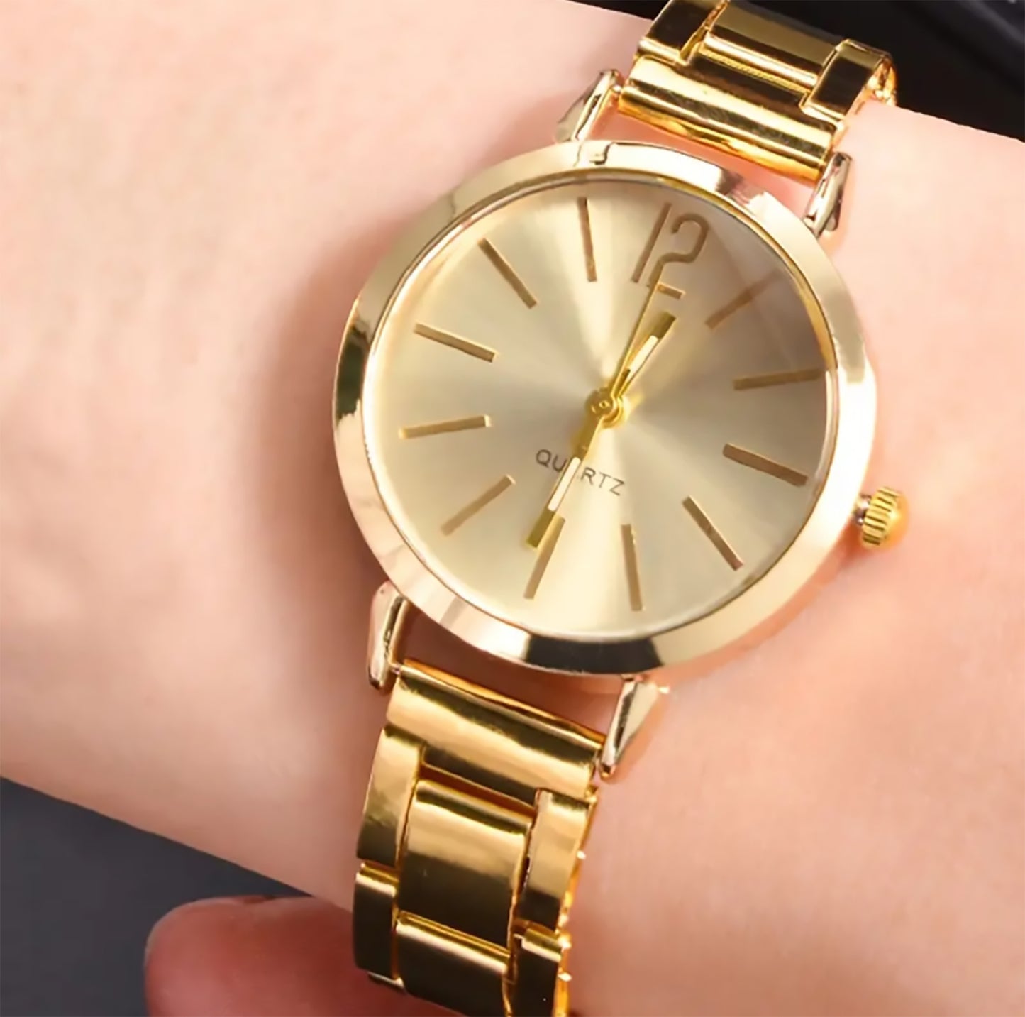Stylish 2Pcs Golden Watch Set