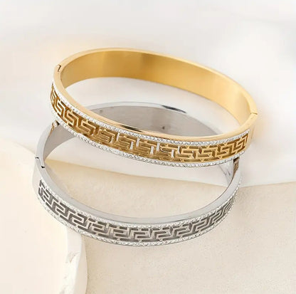 Premium Crystal Studded Bangle Bracelet