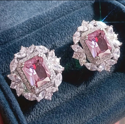 Luxury Crystal Shine Stud Earrings – ESSENTIAS