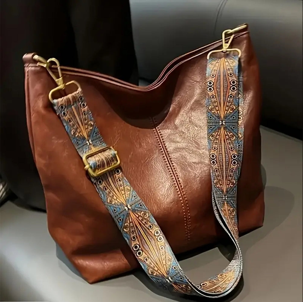 Brown Shoulder Bag – ESSENTIAS