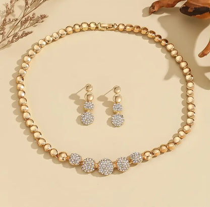 Elegant Middle Eastern Style Golden Necklace Set