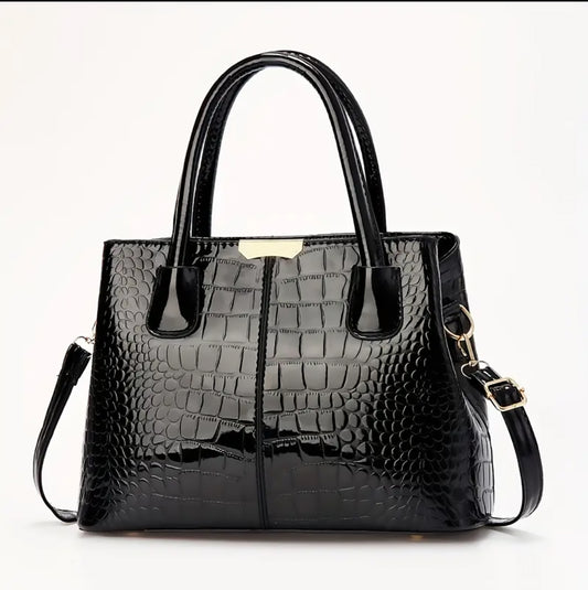 Black Crocodile Pattern Bag – ESSENTIAS