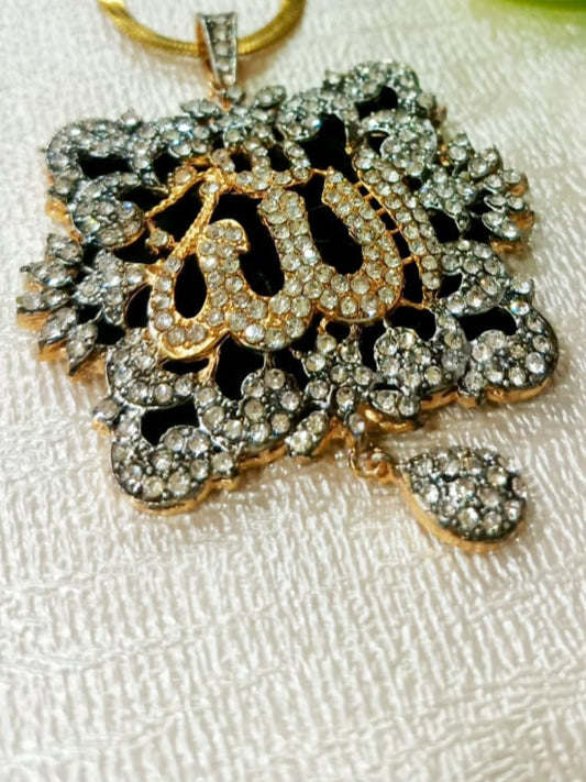 Elegant Golden &  Silver Dimonties Pendant