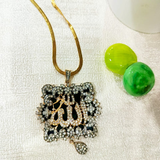 Elegant Golden &  Silver Dimonties Pendant