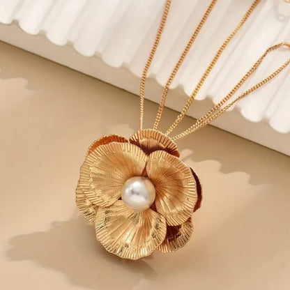 Elegant Flowere Ring Bracelet