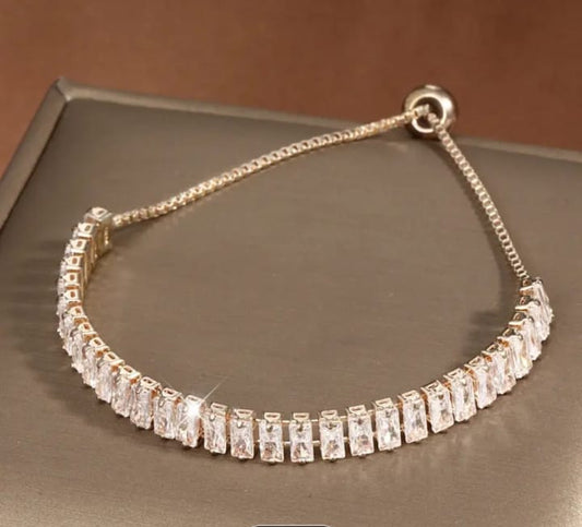 Elegant Golden Crystal Bracelet