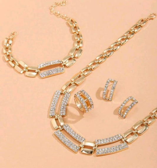 Luxury Unique Golden Necklace Set
