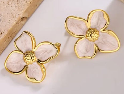 Elegant Floral Earrings
