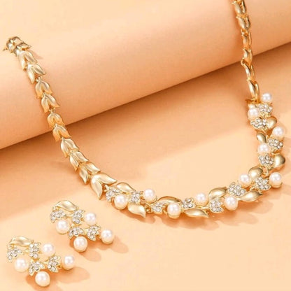 Elegant Golden Pearl Necklace Set