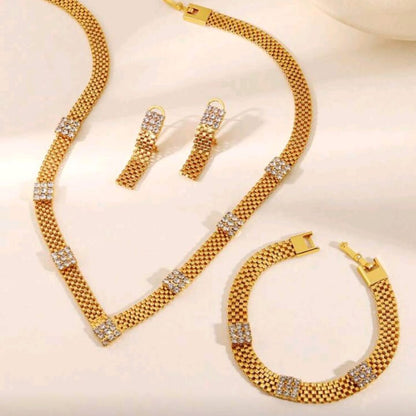 Unique Elegant Cubic Zirconia Necklace Set