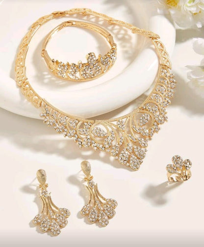 Luxury Crown Design Wedding Necklace Set