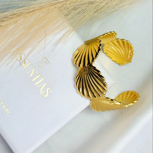 Shiny Stainless Steel Bracelet