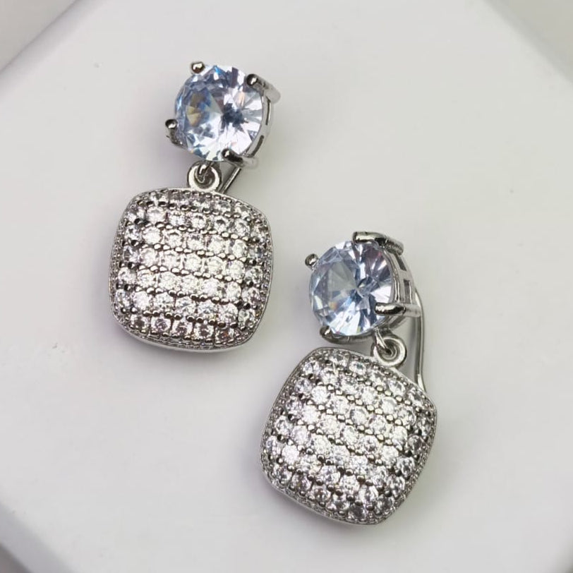 Elegant Zirconium Earrings